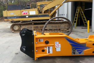 T&H410-2 Install CAT 300 Excavator 